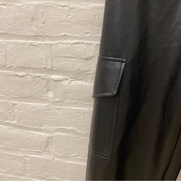 Aritzia || Wilfred Free Modern Cargo Pant Black Faux Leather 0 - Picture 4 of 12